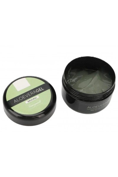 ALOE VERA Gel. Alavijo gelis skirtas odos priežiūrai, priešuždegiminis, antibakterinis ir odą raminantis gelis. Intensyviai drėkina po saulės vonių, nuramina sukastas  vabzdžių žaizdas100g. 